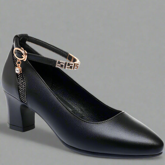 Stilværk™ | Pumps i premium laklæder til din kontorstil