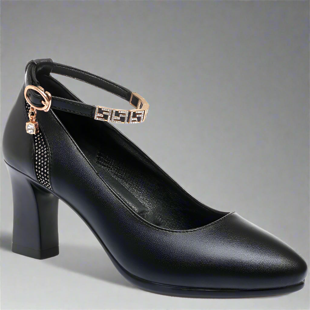 Stilværk™ | Pumps i premium laklæder til din kontorstil
