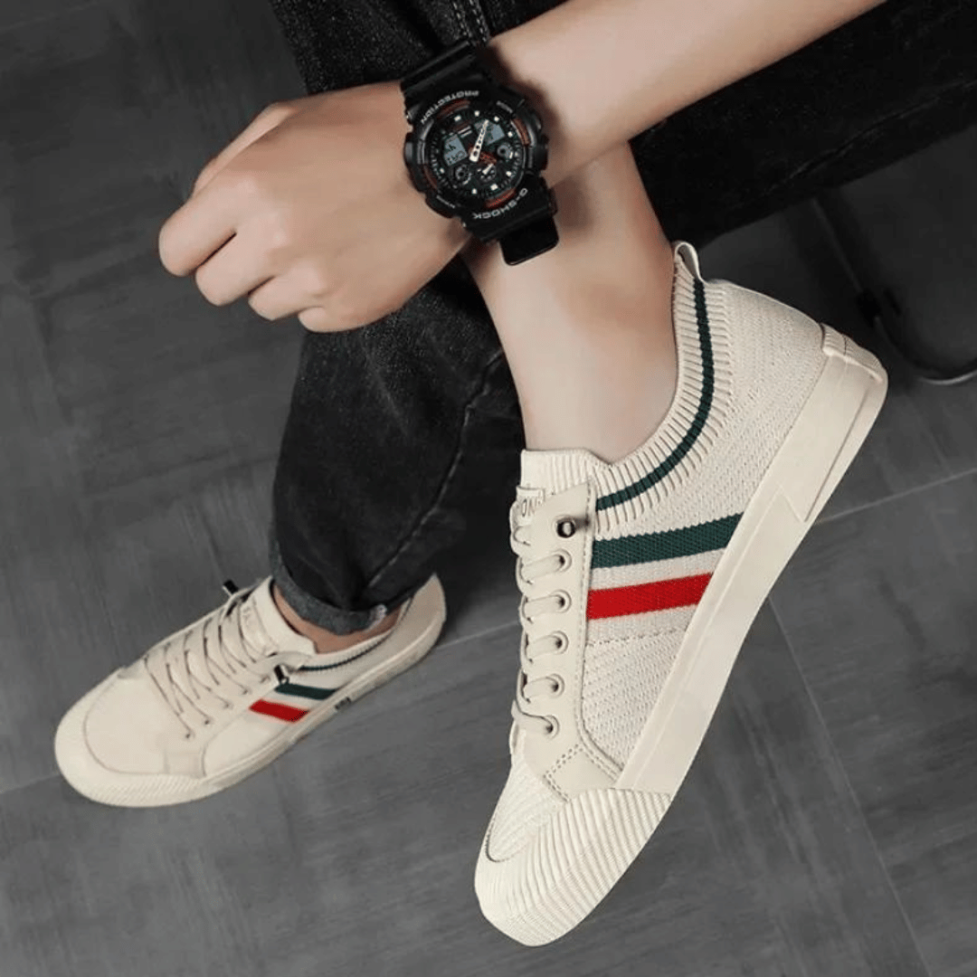 Stilværk™ | Stilfulde Stribede Sneakers