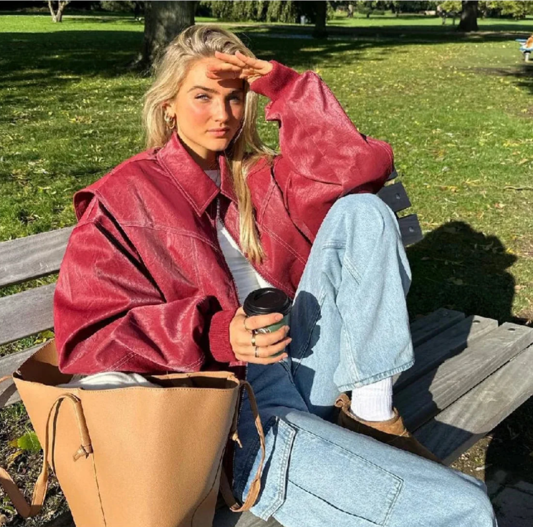 Stilværk™ | Oversized Læderjakke