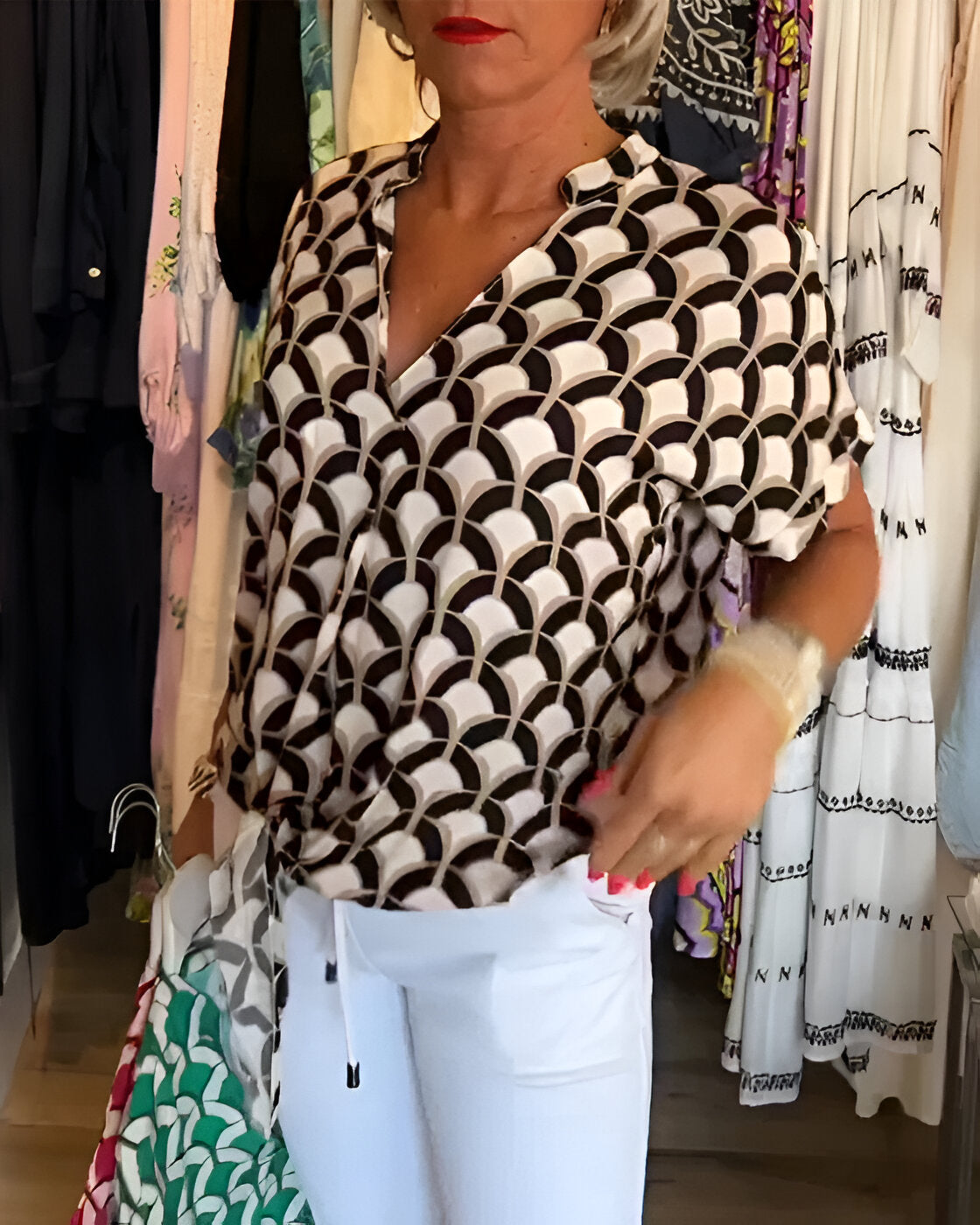 Stilværk™ | Casual Top Med Print Og V-Hals