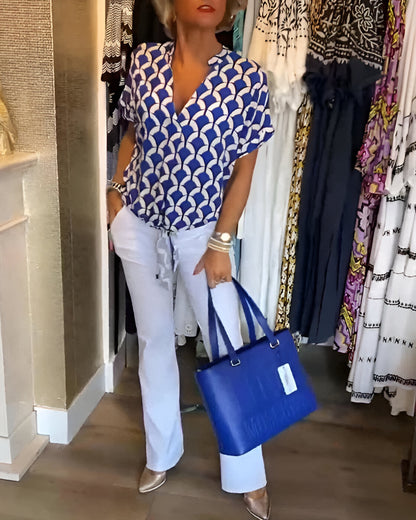 Stilværk™ | Casual Top Med Print Og V-Hals